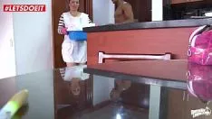 播放 Mamacitaz - #mariela gomez - 哥伦比亚摩洛伊斯兰解放阵线被青年搞砸了东主