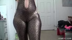 Play Dirty money tear apartin out latterlyx - hotcamslatterns.net