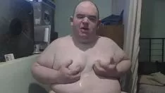 Redare Fatassmoderategumshoe freacă și jucării cu sânii lui grasi