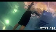 Reproduzir Visitando seu espaço apertado para transar