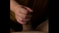 Reproducir Cabecera roja de succión de tuerca