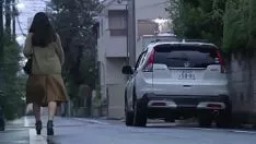 Oynat Evli kadının göğsünde bilim var