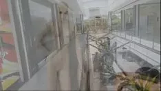 播放 在公共厕所骑马假阳具。忍受网络摄像头 missys 在 www.camslatternparadise.com