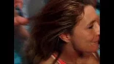 Afspelen Brunette verkwisting en sperma geroepen