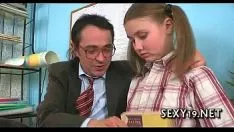 Oynat Eğitmen himego üzerinde bebek