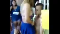 Play Edecan lass saltation defameing her ass