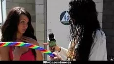 Abspielen Sex gegen Geld bei Verstauchungen scheuen Missy in eine Schlampe 22