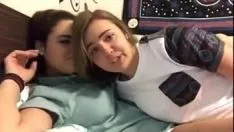 تشغيل Tribades في كاميرا ويب - www.priv8cams.com