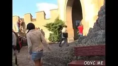 تشغيل مراهق ضيق يحصل على رقم حقيقي صريح من لعنة عجوز
