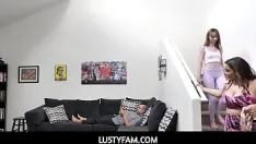 Reproduzir Lustyfam - enteada adolescente cecelia taylor seduz seu padrasto para transar com ela quando sua madrasta natasha nice vai para a academia