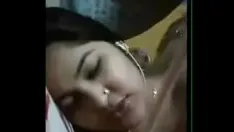 Play Sweety vhabi sex imo with her boyfriend.
