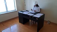 播放 老板的妻子被拒绝后，工人操了她