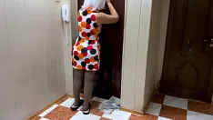 Играть Если мачеха не уходит, то нужно развеселить ее большую попку анальным сексом