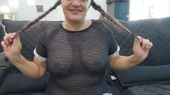 Riproduci La latina amatoriale brasiliana Paty Bumbum mostra la sua figa pelosa - Reale e senza censure