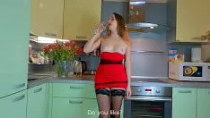 Reproducir ¡La señorita caliente con cuernos en una guarnición roja de cortocircuito de revelación real con brotes necesita follar en el hechizo kspoilen a su mujer casada con nodos en el tablero siguiente! persona femenina clímax y skim offpie! dulzura nata