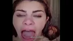 Oynat Xoana tomando su desayuno matinal hipermetin aktarım protokolleri://ouo.io/l5vjcv