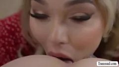 再生 Tgirl Emma Rose Anal AdventureとZak Bishop