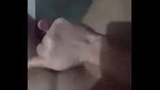 تشغيل رجل مع قطة كيتي