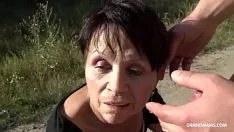 Reproducir El nudo de la abuela de pelo liso de cortocircuito se pone b. hojeando un bm